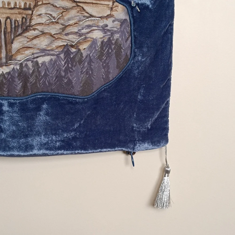 NWT Pottery Barn x Harry Potter Hogwart Castle Pillow Cover Blue Velvet 18